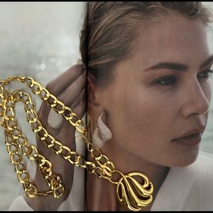 Vintage Napier Chunky Gold Necklace & Pendant